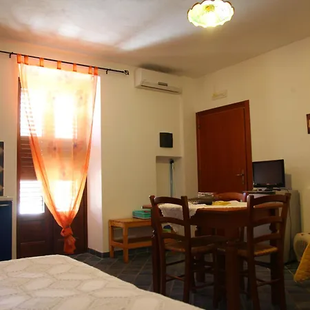 Al Cortiletto Lejlighed Licata